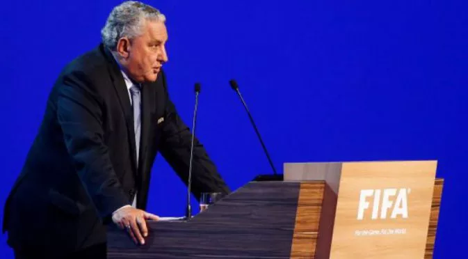 Вице на Блатер разкритикува датата за финал на Мондиал 2022