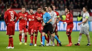 Трети кандидат за титлата в Бундеслигата след този трансфер