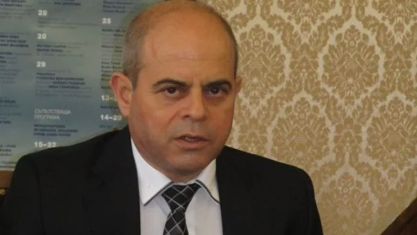 Кметът на Русе: Саботират програмата за саниране