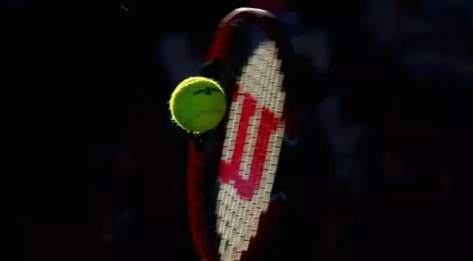 Прекъснаха тенис мач заради сексуални стенания (ВИДЕО)
