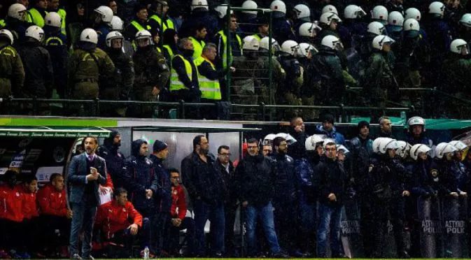 Президентът на гръцкия футбол помоли правителството да позволи подновяване на първенството