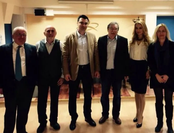 Калоян Паргов в Солун: И БСП, и ПАСОК трябва да се върнат към изконните леви ценности