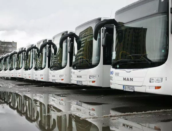 Купуват 110 нови автобуси за градския транспорт в София