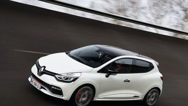 Още мощност за Renault Clio R.S. 220 EDC Trophy