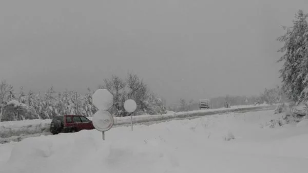 Първа оставка заради снега - в Кърджали