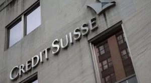 Поглъщането на Credit Suisse от UBS Group е най-вероятният сценарий за разрешаване на проблемите