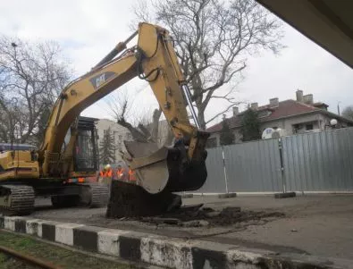 Започна ремонт на жп гарата в Бургас