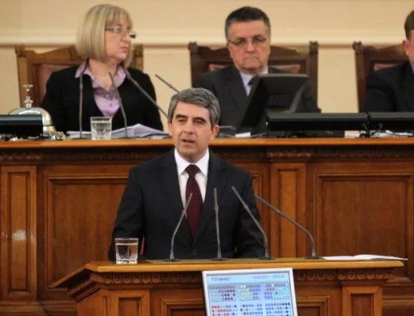 Плевнелиев обеща да работи за референдум за изборните права наесен