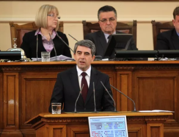 Плевнелиев в парламента: Стабилността е предпоставка за реформи, не самоцел