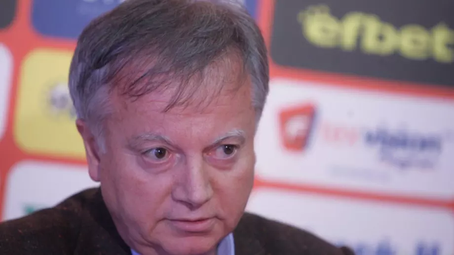 Юлиян Инджов призова Стоичков да смекчи тона, защото не познава всички проблеми тук