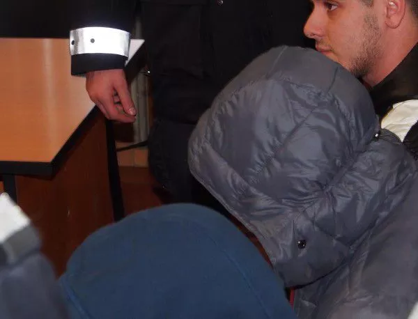 Съдът остави в ареста охранител, обвинен в убийството във варненския мол