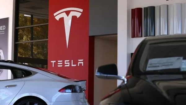 Tesla вече е най-скъпата автомобилна компания в света