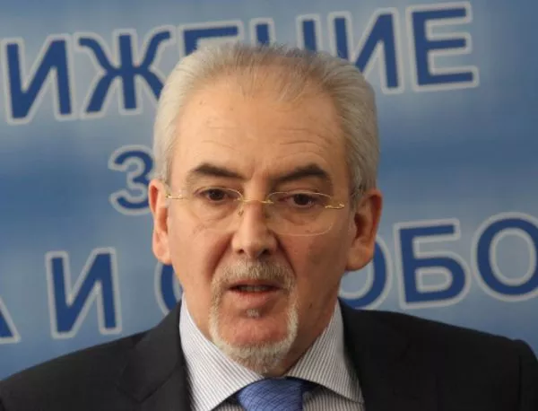 Местан намекна тънко за разграбване на активите на КТБ, иска извинение от Цветанов