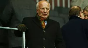 {{ otherArticle[0].article.title }}