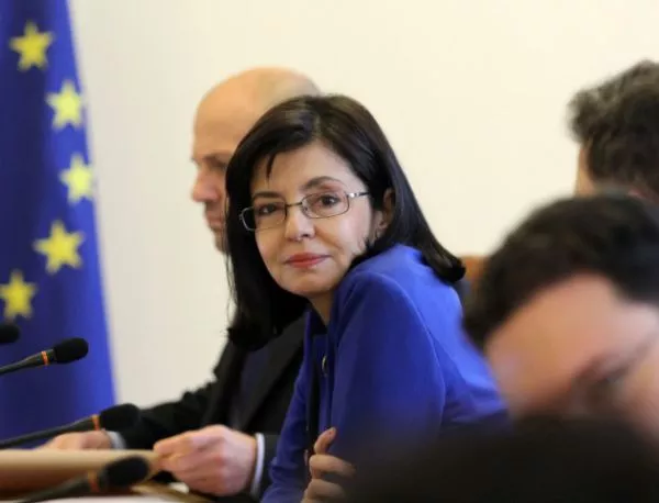 ПФ няма да подкрепи Кунева за образователен министър, БДЦ ѝ дава осем гласа