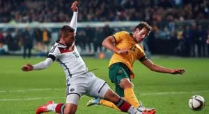 Австралия препъна шампиона на света