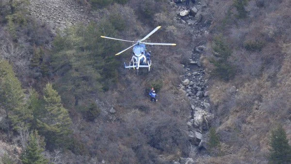 Експерти: Не се знае какво е станало със самолета на Germanwings