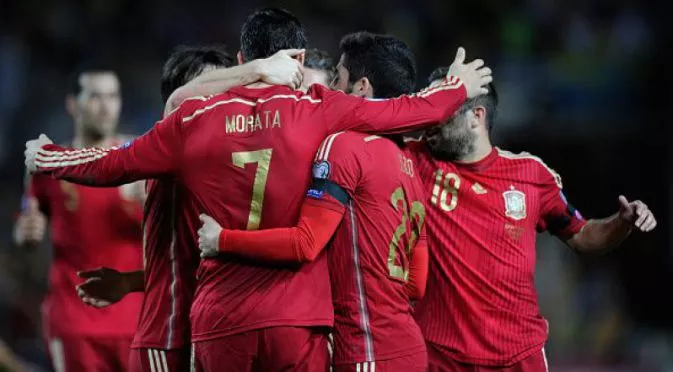 Испания трепери цяло полувреме за измъчена победа