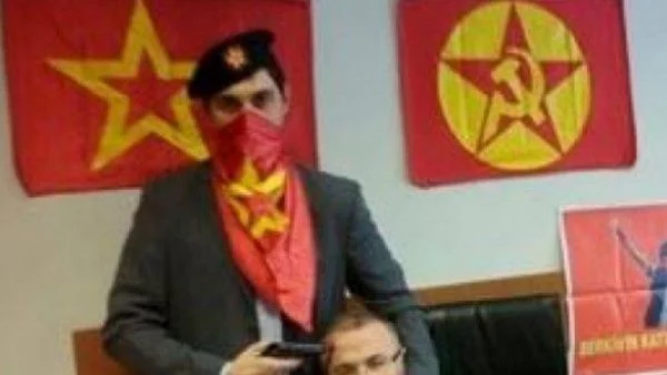 Въоръжени в Истанбул взеха прокурор за заложник