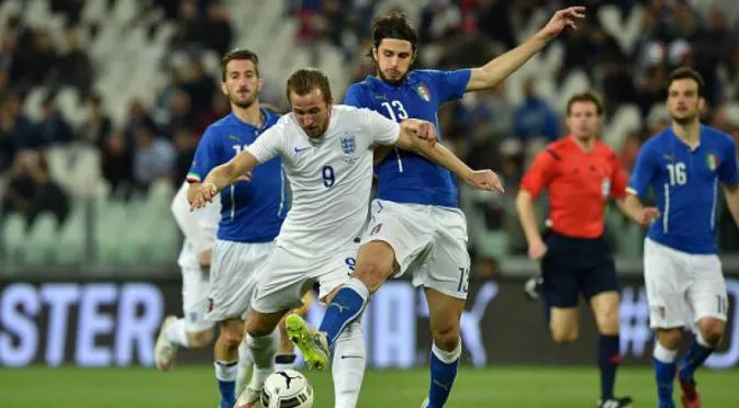 Италия и Англия не се победиха в приятелска среща (резултати)