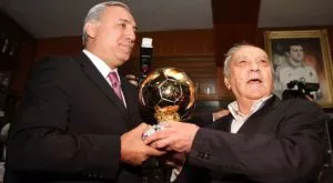 Барселона покани Стоичков в Цюрих - Камата лети с Меси и Неймар