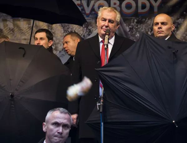 Президентът на Чехия се обяви срещу приема на мигранти мюсюлмани 