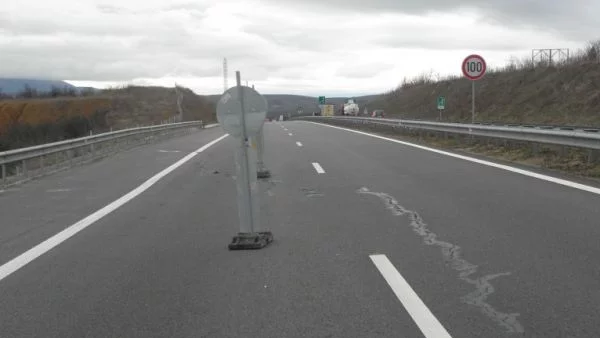 Новата магистрала "Струма" при Дупница се пропука