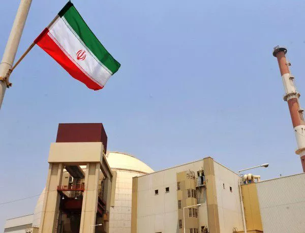 Али Хаменей: Ядрената сделка няма да промени отношението към САЩ