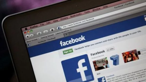 Топ 10 на лъжите във Facebook 