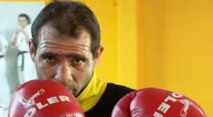 Сарафа се поболя, готвейки се за мач с Мейуедър