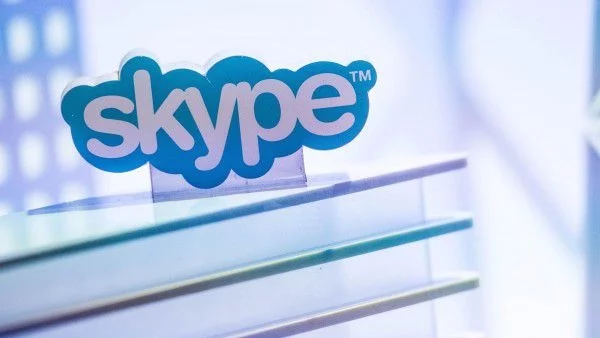 Skype направи безплатни обажданията за Франция