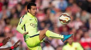 Барселона поднови договорите на двама 