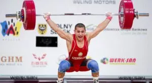 Азербайджан премира със $100 000 наш щангист