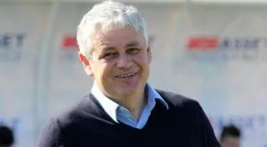 Стоев поиска от шефовете да задържат звездно трио