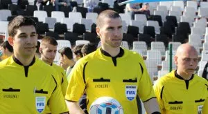 "Левски" с остра декларация срещу съдийството в мача със Славия