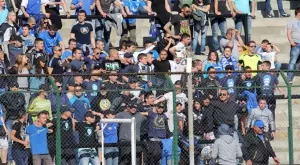 {{ otherArticle[0].article.title }}