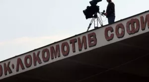 Локо (Сф) шампион при равенство в неделя