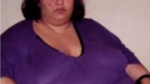 Вижте как изглежда жената, която свали рекордните 362 килограма!