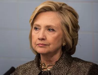 Хилари Клинтън посъветва Сноудън да не се завръща в САЩ