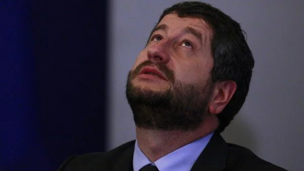 Христо Иванов си пази оставката в джоба - министър, докато има перспектива за реформи