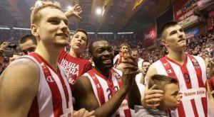 ВИДЕО: Цървена звезда е първият финалист в Адриатическата лига