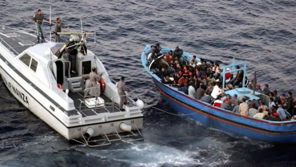 500 мигранти загинаха при корабокрушение в Средиземно море
