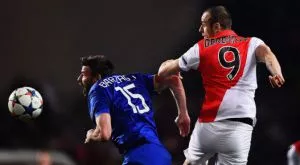 Новина на Sportline: Бербатов подписа с ПАОК