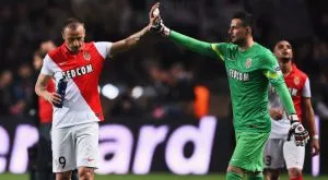 И Бербо не помогна на Монако, Ювентус икономично върви напред