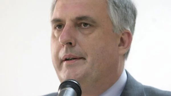 Калфин: Левицата в България е в дълбока криза, но тя не започна със създаването на АБВ