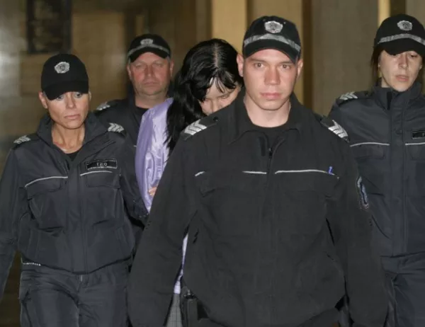 Прокуратурата поиска 12 години за акушерката Емилия Ковачева