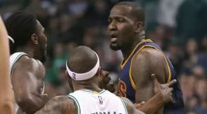 Новобранец се успа за мач на Бостън (ВИДЕО)