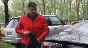 {{ otherArticle[0].article.title }}