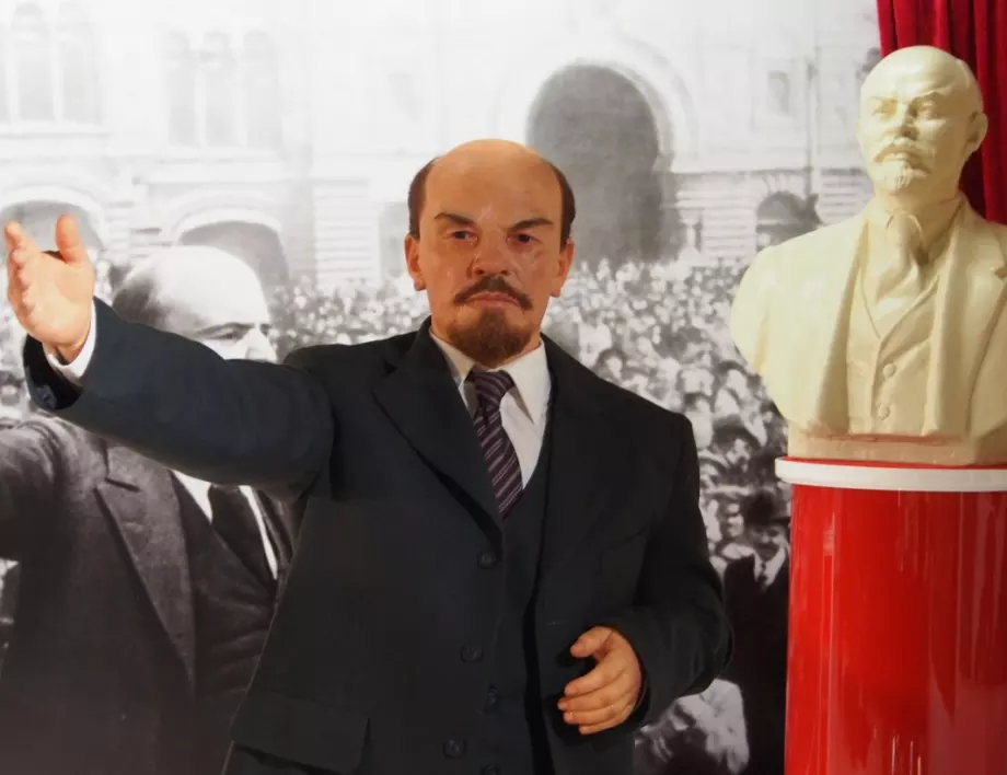 Жириновски намери начин Русия да спечели пари - да продаде мумията на Ленин 