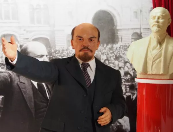 Д-р Николай Михайлов: Русия не можа да погребе Ленин